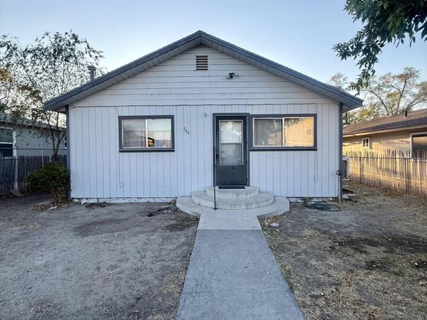 566 Douglas Street, Fallon, NV 89406