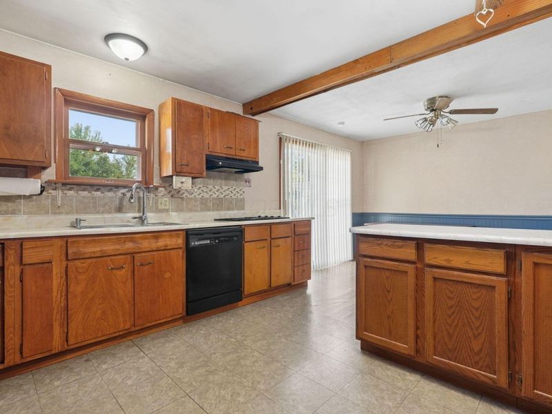 11894 State Route 56 E, Circleville, OH 43113 Photo 18