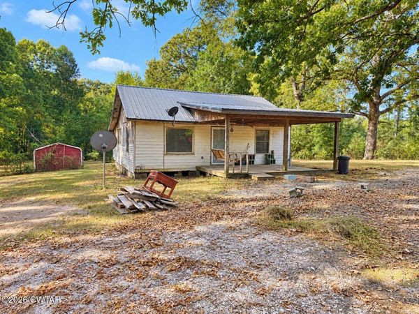 1875 Bobbitt Road , Bruceton, TN 38317
