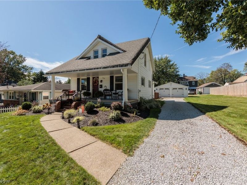 796 Graceland Avenue, Barberton, OH 44203 Photo 2