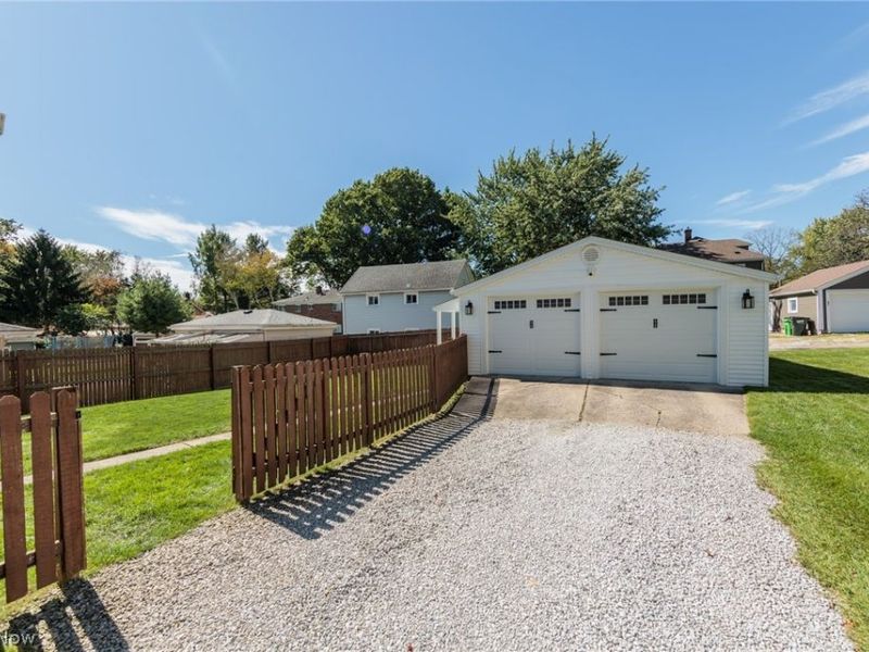 796 Graceland Avenue, Barberton, OH 44203 Photo 35