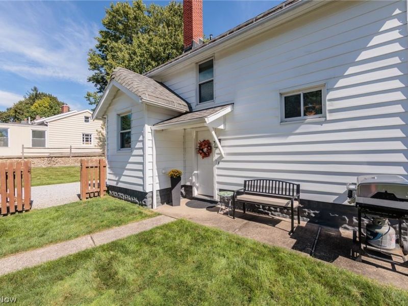 796 Graceland Avenue, Barberton, OH 44203 Photo 41