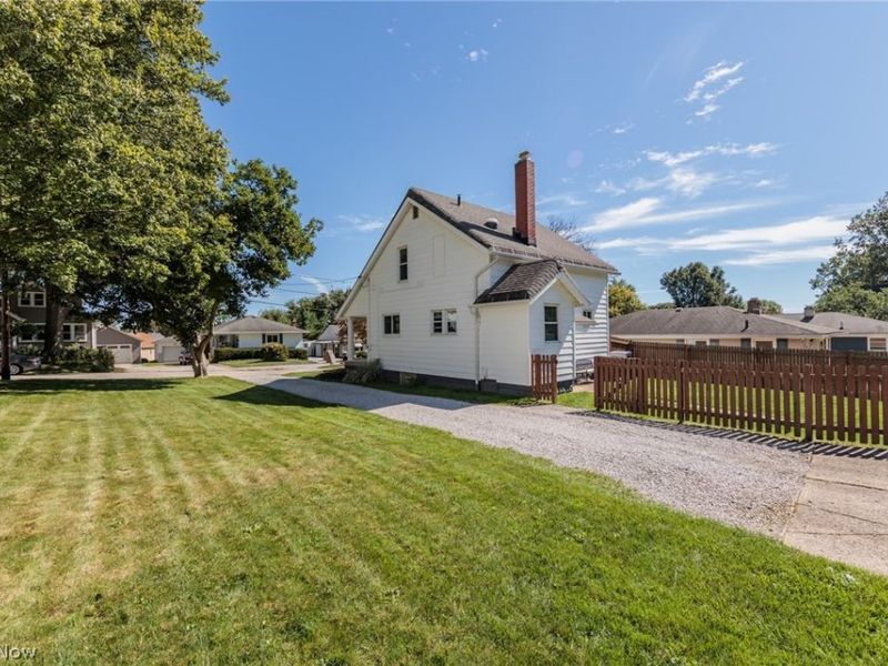 796 Graceland Avenue, Barberton, OH 44203 Photo 42