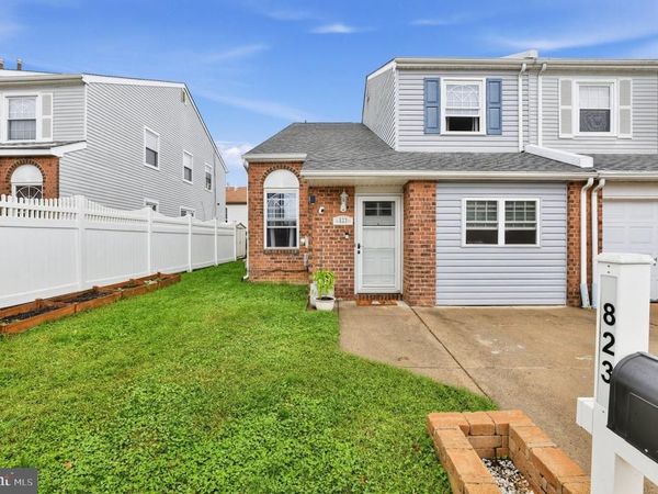 823 BARLOW STREET , PHILADELPHIA, PA 19116
