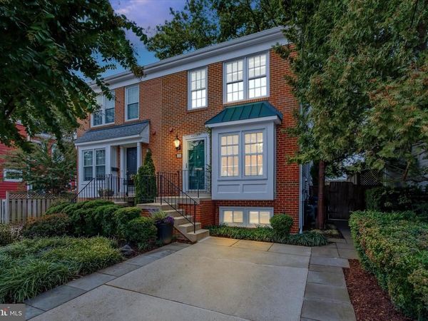 15 E DEL RAY AVENUE, ALEXANDRIA, VA 22301