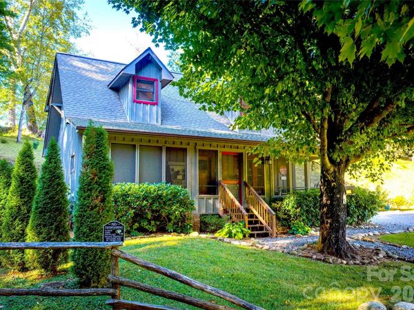 28 Froggy Bottom Trail , Canton, NC 28716
