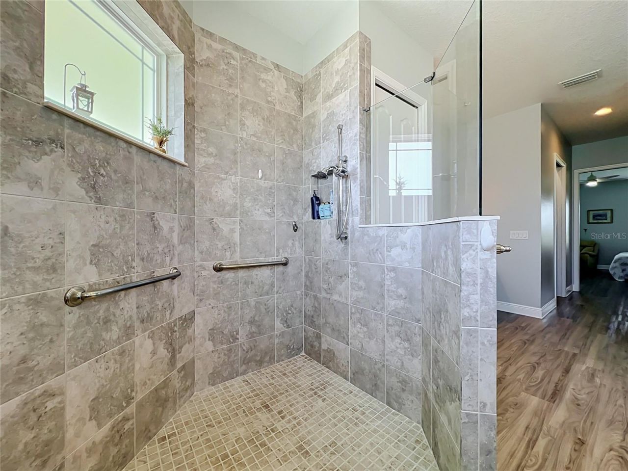 2595 Jolena Drive , Melbourne, FL 32935 Photo