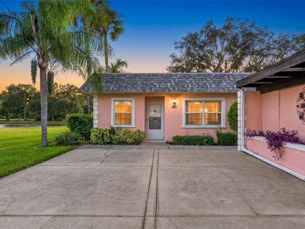 3827 TROPHY BOULEVARD , NEW PORT RICHEY, FL 34655