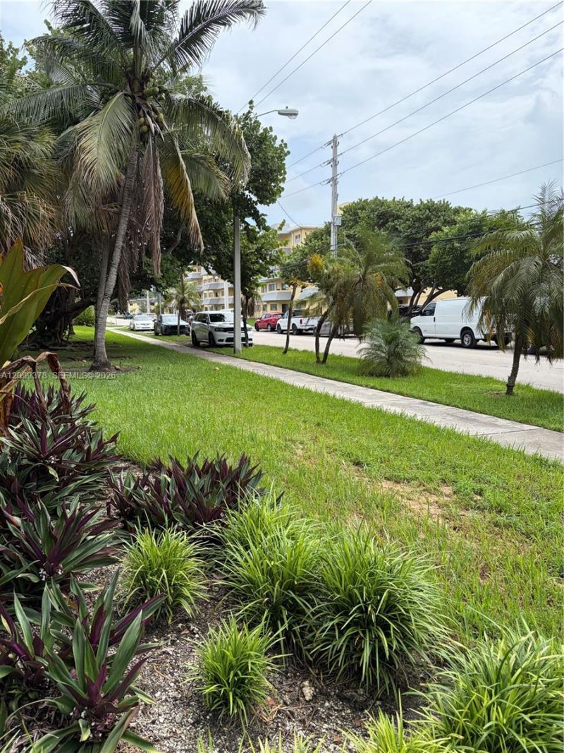 7477 SW 82nd St, Unit C120, Miami, FL 33143 Photo