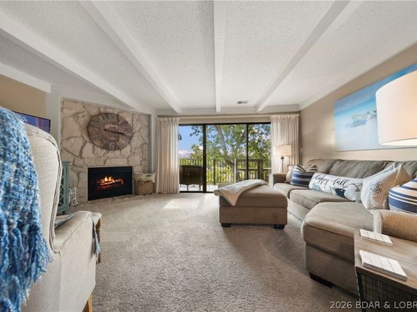 113 Water's Edge Court , Unit 3B, Four Seasons, MO 65049