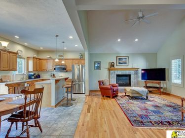 15706 Timberlane Drive, Omaha, NE 68136