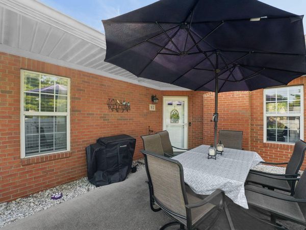 92 Green Lane , Pickerington, OH 43147