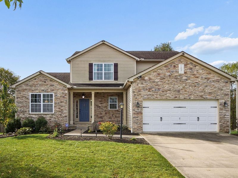 598 Preston Trails Drive, Pickerington, OH 43147 Photo 2