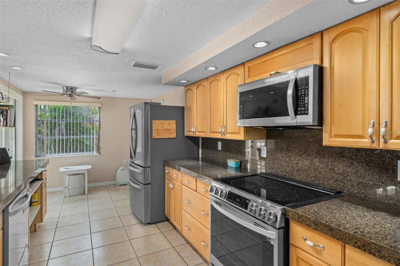 5410 Flora Avenue, Holiday, FL 34690 Photo