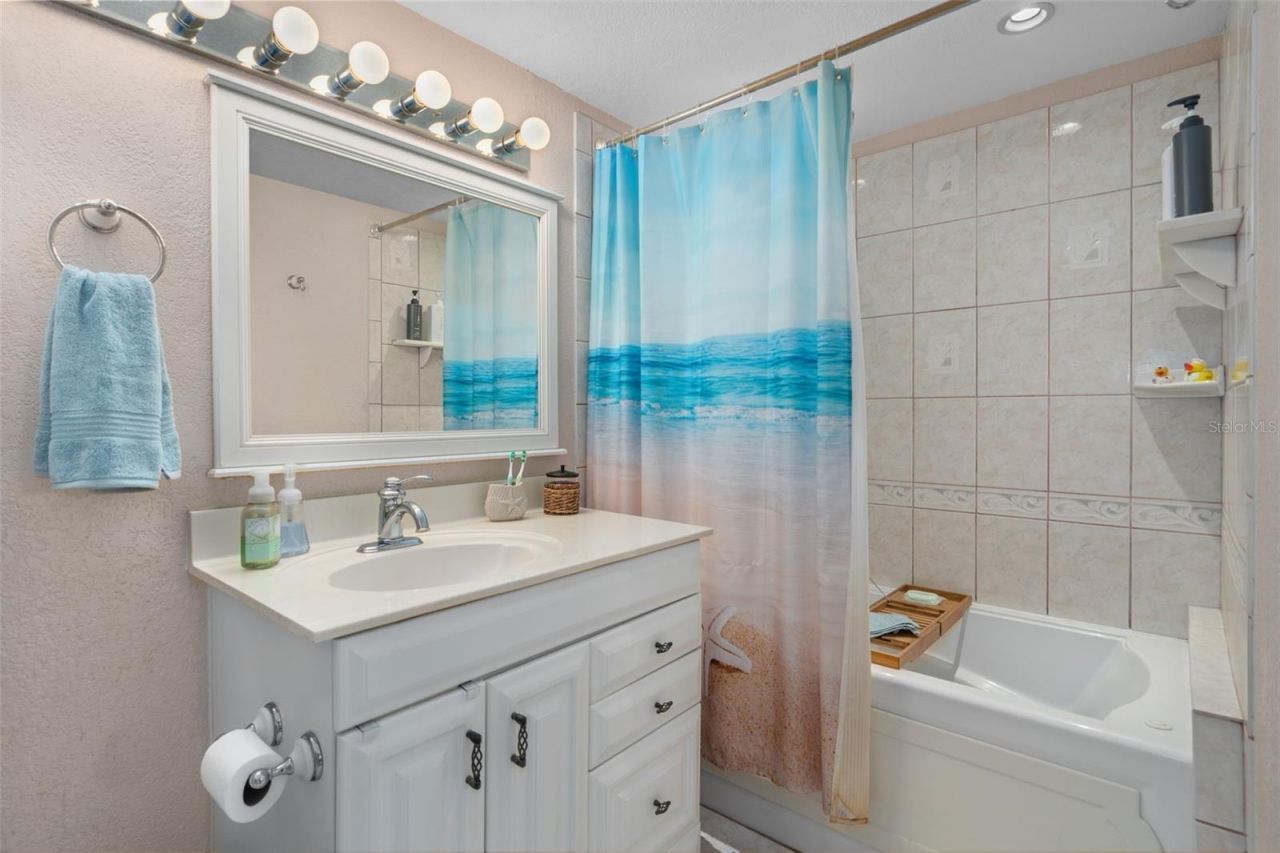 5410 Flora Avenue, Holiday, FL 34690 Photo