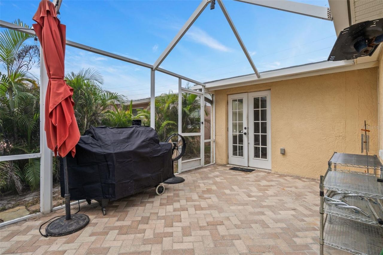5410 Flora Avenue, Holiday, FL 34690 Photo