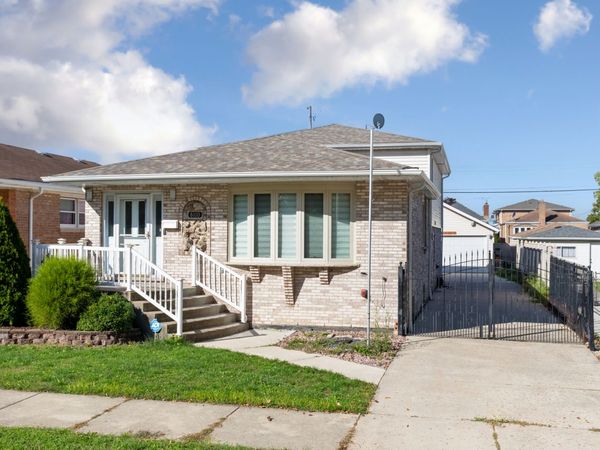6110 S Normandy Avenue , Chicago, IL 60638