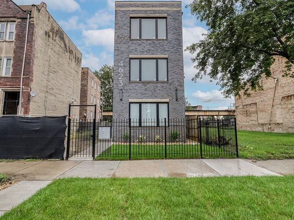 4623 S Prairie Avenue , Chicago, IL 60653