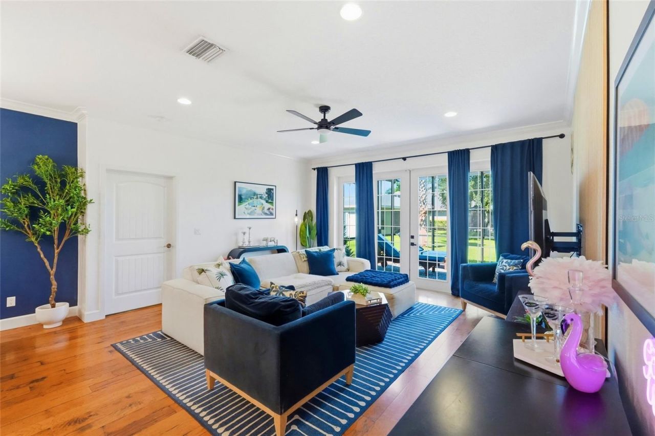 3415 72nd Drive E, Sarasota, FL 34243 Photo