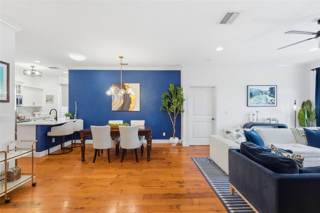 3415 72nd Drive E, Sarasota, FL 34243 Photo