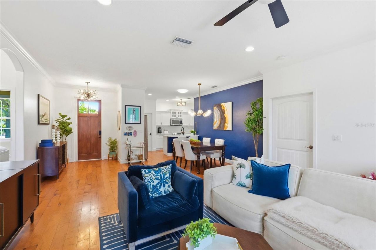 3415 72nd Drive E, Sarasota, FL 34243 Photo