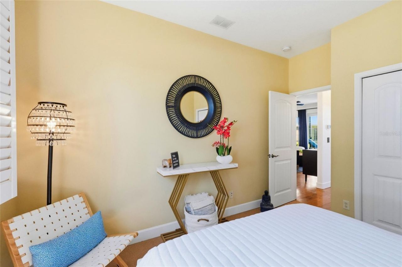 3415 72nd Drive E, Sarasota, FL 34243 Photo