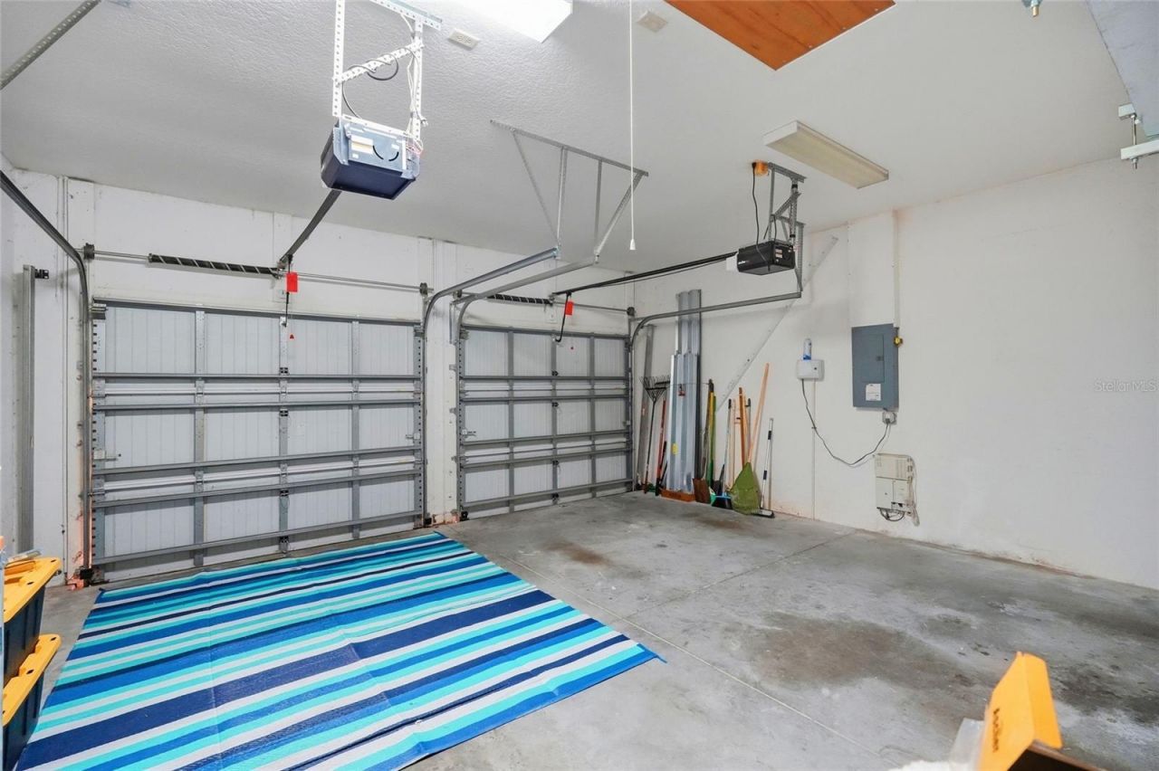 3415 72nd Drive E, Sarasota, FL 34243 Photo