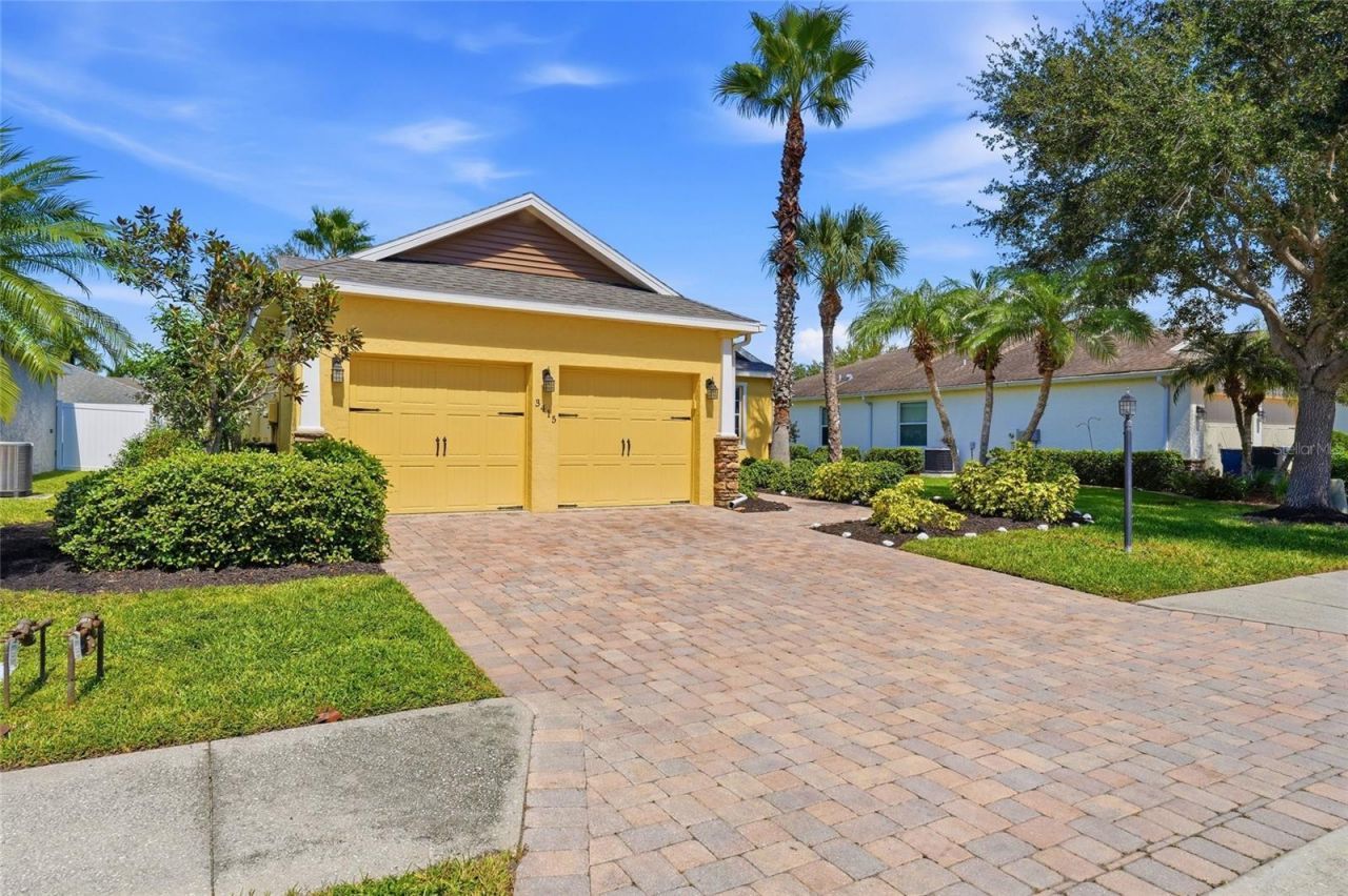3415 72nd Drive E, Sarasota, FL 34243 Photo