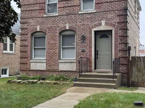 3738 S 57th Avenue, Cicero, IL 60804