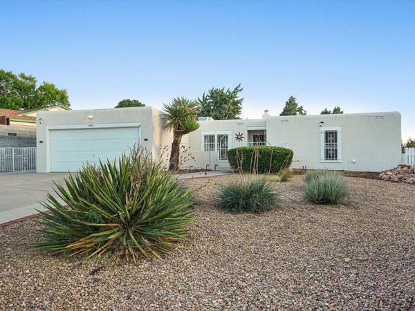 1333 Monte Largo Drive NE, Albuquerque, NM 87112