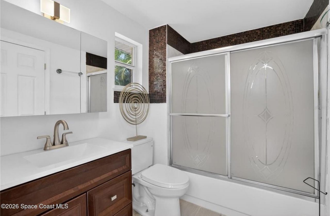 2403 Vermont Avenue E, Bradenton, FL 34208 Photo