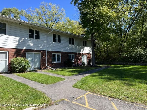 21 Orchard Heights, Unit 21, New Paltz, NY 12561