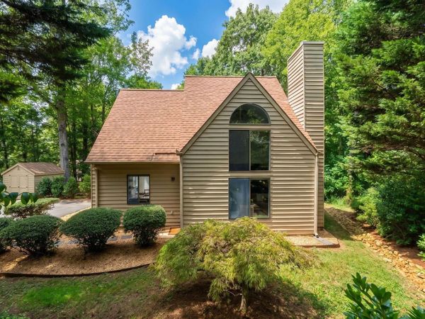 220 HOMESTEAD LN, Charlottesville, VA 22902