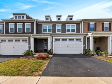 1637 KOCH CT , Charlottesville, VA 22911