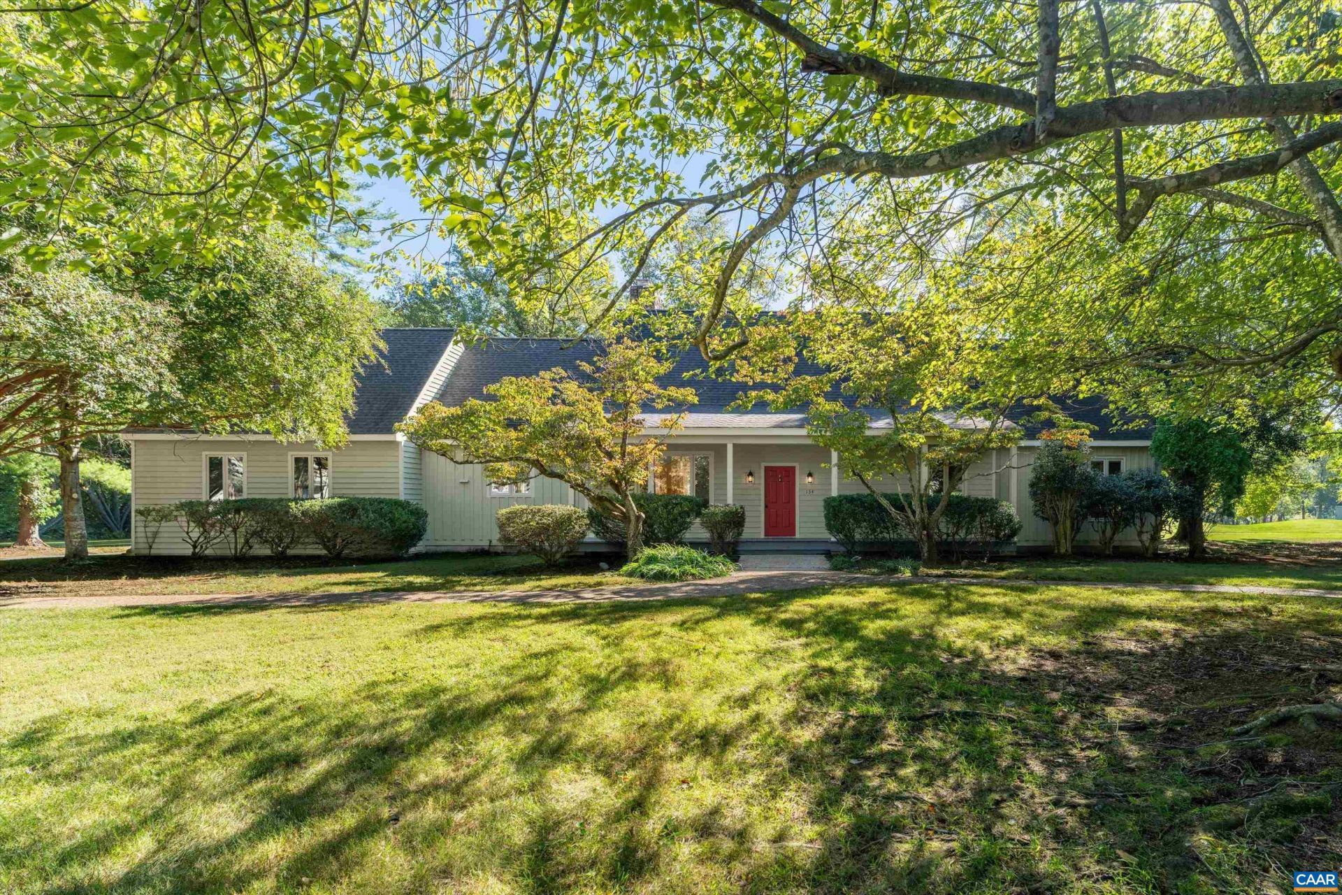 134 Saddle Ridge Ln, Nellysford, VA 22958 Main Photo