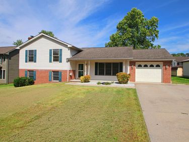 261 5TH ST, BROADWAY, VA 22815