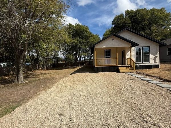 118 Coralee Lane , Moody, TX 76557