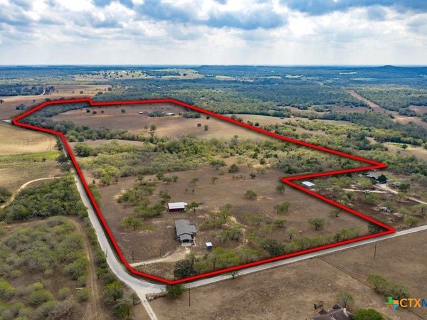 1610 Silver Mine Road, Dale, TX 78616