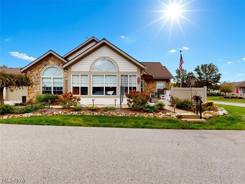 634 Crossings Circle, Tallmadge, OH 44278 Photo 3