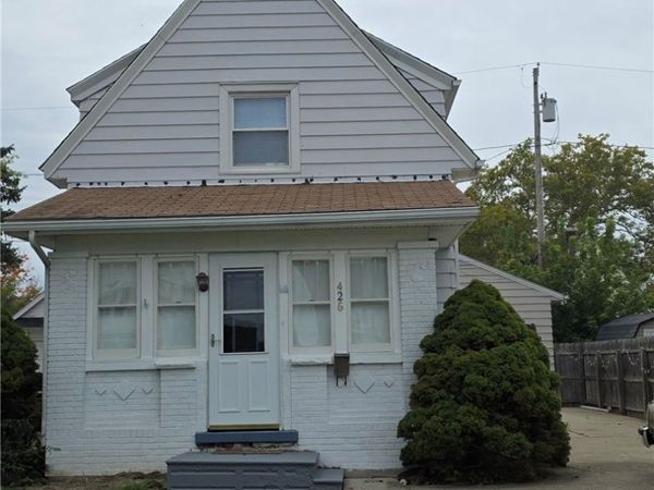 426 Kentucky Avenue , Lorain, OH 44052