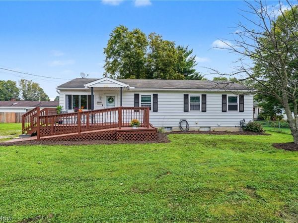 4111 Vira Road , Stow, OH 44224