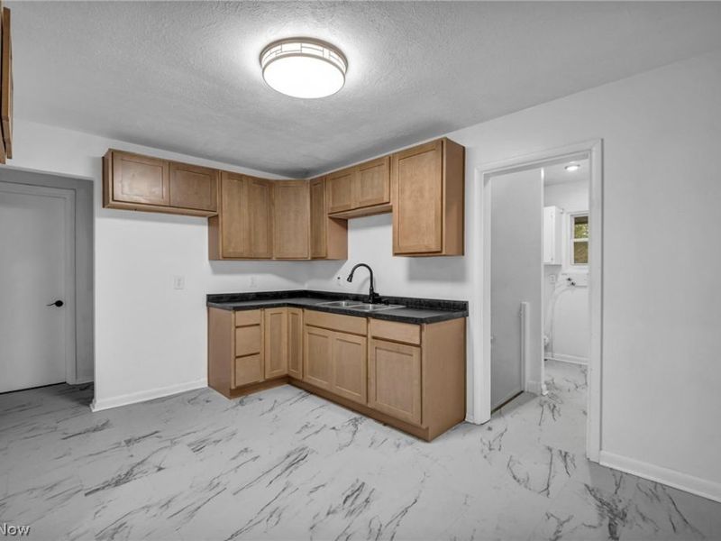 5413 E 134th Street, Garfield Heights, OH 44125 Photo 11