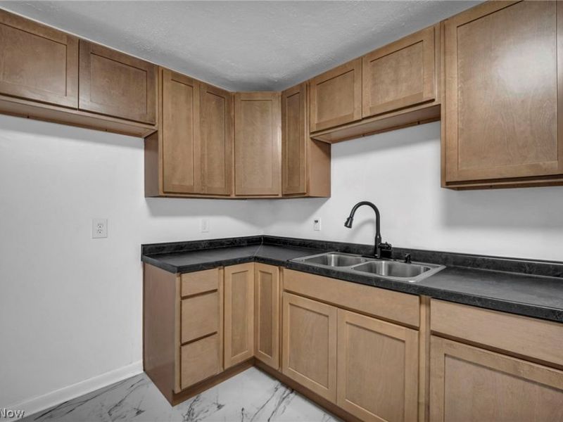 5413 E 134th Street, Garfield Heights, OH 44125 Photo 14