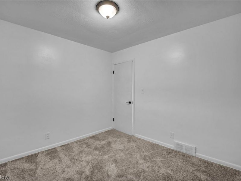 5413 E 134th Street, Garfield Heights, OH 44125 Photo 21
