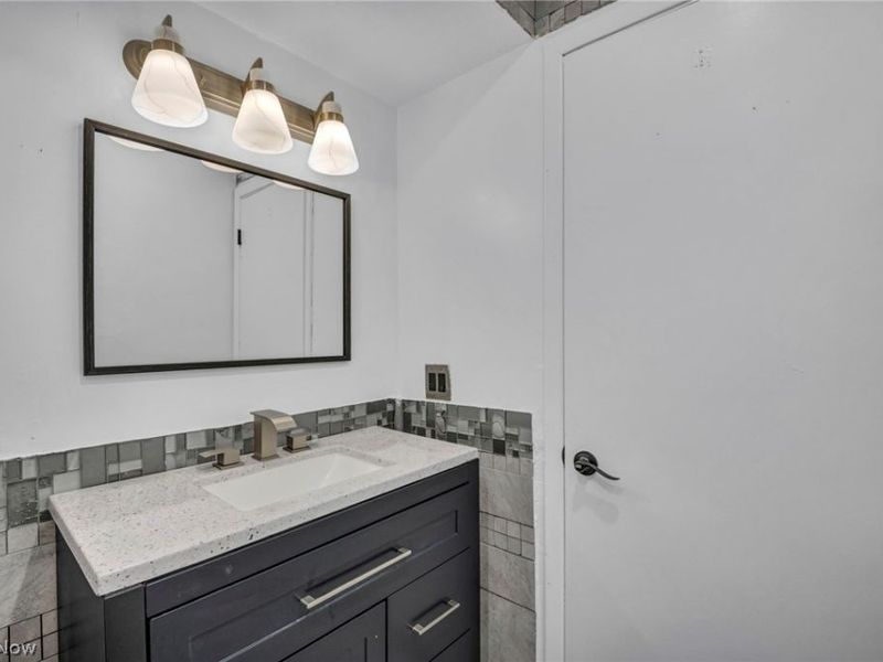 5413 E 134th Street, Garfield Heights, OH 44125 Photo 28