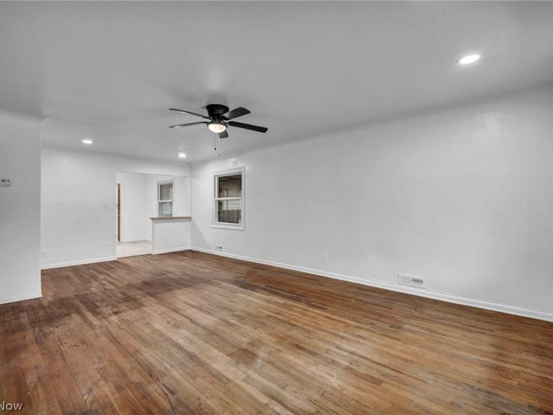 5413 E 134th Street, Garfield Heights, OH 44125 Photo 8