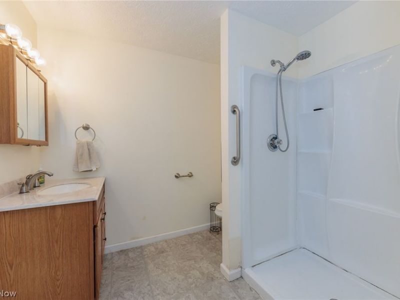 7281 Wil Lou Lane, North Ridgeville, OH 44039 Photo 19