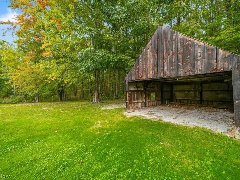 2009 Clay Road, Dorset, OH 44032 Photo 6