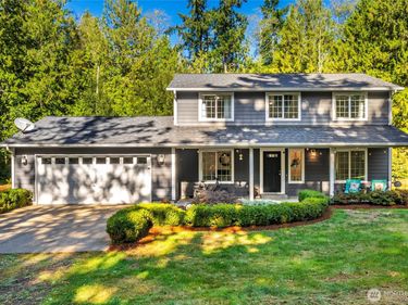 8132 NE Yeti Lane , Bainbridge Island, WA 98110