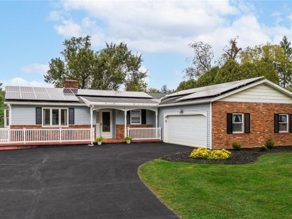 1965 Dunzweiler Drive , Zanesville, OH 43701
